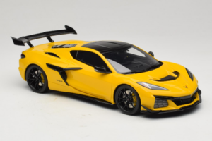 Chevrolet Corvette C8 ZR1 Geltonas GT Spirit 1:18 GT528 Derva - nuotrauka 4 iš 6