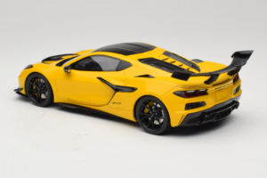 Chevrolet Corvette C8 ZR1 Geltonas GT Spirit 1:18 GT528 Derva - nuotrauka 5 iš 6