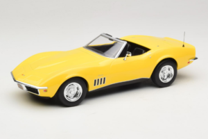 Chevrolet Corvette C3 Kabrioletas Daytona Yellow Norev 1:18 189039 Metalas