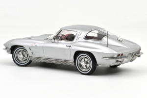 Chevrolet Corvette C2 Sting Ray Sebring Silver Norev 1:18 189052 Metalas - nuotrauka 2 iš 2