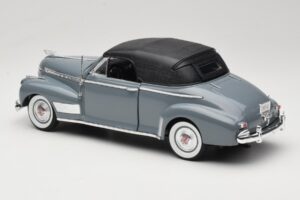 Chevrolet Deluxe Kabrioletas Su Minkštu Stogu Pilkas Eagles Race 1:18 7497276 Metalas - nuotrauka 7 iš 8
