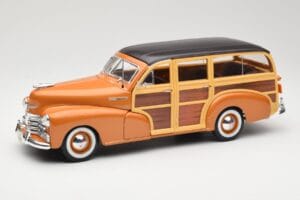 Chevrolet Fleetmaster Woody Auksinis Maisto 1:18 56042 Metalas