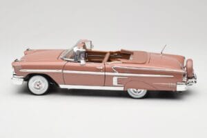 Chevrolet Impala Kabrioletas Rudas Motormax 1:18 73112 Metalas - nuotrauka 4 iš 8