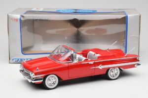 Chevrolet Impala Kabrioletas Raudonas Welly 1:18 9864W Metalas - nuotrauka 8 iš 8