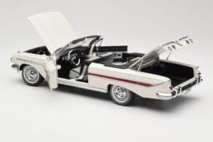 Chevrolet Impala Kabrioletas Baltas Sun Star 1:18 3405 Metalas - nuotrauka 5 iš 8
