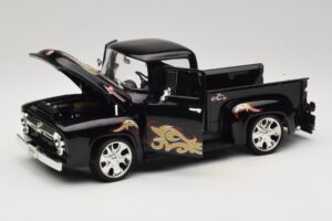 Chevrolet Old School Cody Project Truck & Chopper Set Joyride 1:18 33911 Metalas - nuotrauka 2 iš 8
