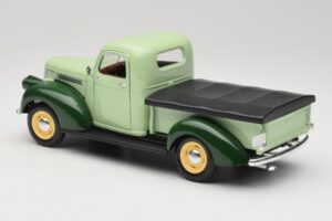 Chevrolet Pickup Žalias Solido 1:18 8063 Metalas - nuotrauka 7 iš 8