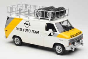 Opel Manta 400 Group B Rally Tour de Corse 1984 Su Chevrolet G30 Aptarnavimo Furgonu Otto 1:18 OT491 Derva - nuotrauka 7 iš 13