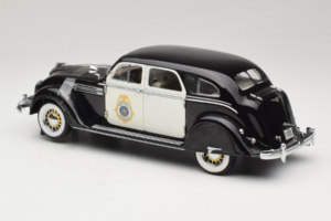 Chrysler Airflow Policijos Automobilis Signature Models 1:18 CCSM01 Metalas - nuotrauka 5 iš 6