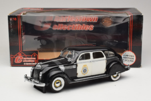 Chrysler Airflow Policijos Automobilis Signature Models 1:18 CCSM01 Metalas - nuotrauka 6 iš 6