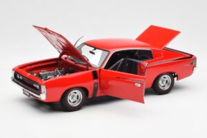 Chrysler Charger E49 Raudonas AUTOart 1:18 71505 Metalas - nuotrauka 2 iš 8