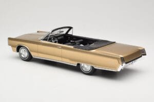 Chrysler Newport Kabrioletas Gold Metallic BoS Models 1:18 BOS273 Derva - nuotrauka 5 iš 6