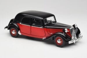 Citroen 15CV 6 Cyl Juodas & Raudonas Valmy Maisto 1:18 56009 Metalas - nuotrauka 6 iš 8