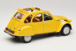 Citroen 2CV 6 Club Mimosa Yellow Norev 1:18 181496 Metalas - nuotrauka 2 iš 6