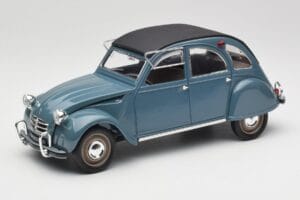 Citroen 2CV Bleu Nuit Solido 1:18 8028 Metalas