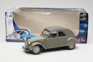 Citroen 2CV Pilkas Maisto 1:18 31834 Metalas - nuotrauka 8 iš 8