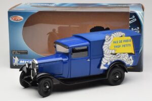 Citroen C4 F Pas de Pneus Trop Petit Mėlynas Solido 1:18 151235-00 Metalas - nuotrauka 8 iš 8