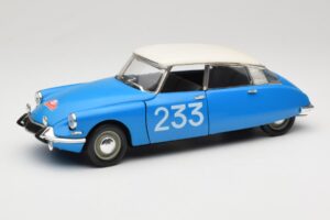 Citroen DS #233 Rally Mėlynas Solido 1:18 8034 Metalas