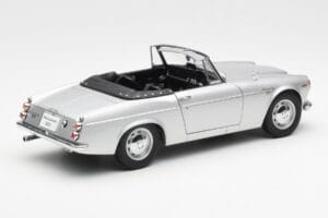 Datsun Fairlady 2000 SR311 Roadster Sidabrinis AUTOart 1:18 77432 Metalas - nuotrauka 3 iš 8