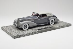 Delage D8 120 Kabrioletas Pilkas & Tamsiai Pilkas Minichamps 1:18 107115134 Metalas