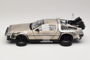DeLorean DMC-12 Back to the Future Time Machine Sun Star 1:18 2710 Metalas - nuotrauka 3 iš 6