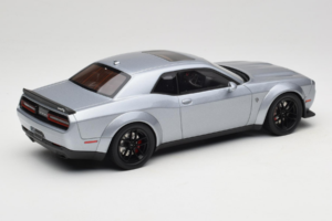 Dodge Challenger SRT Hellcat Redeye Sidabrinis GT Spirit 1:18 GT226 Derva - nuotrauka 2 iš 6