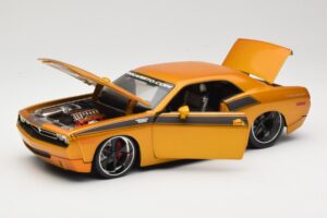Dodge Challenger Concept Auksinis Maisto 1:18 31320 Metalas - nuotrauka 2 iš 8