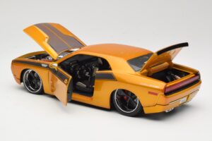 Dodge Challenger Concept Auksinis Maisto 1:18 31320 Metalas - nuotrauka 5 iš 8