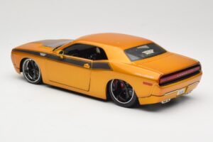 Dodge Challenger Concept Auksinis Maisto 1:18 31320 Metalas - nuotrauka 7 iš 8