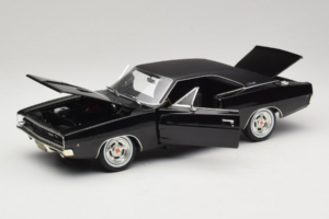 Dodge Charger R/T Steve McQueen Bullitt Movie Greenlight 1:18 12839 Metalas - nuotrauka 2 iš 8
