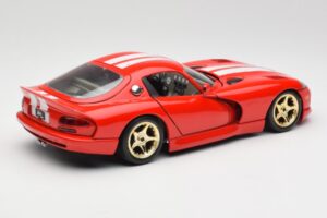 Dodge Viper GTS Raudonas Bburago 1:18 3075 Metalas - nuotrauka 3 iš 8