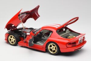 Dodge Viper GTS Raudonas Bburago 1:18 3075 Metalas - nuotrauka 5 iš 8
