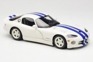 Dodge Viper GTS Stone White GT Spirit 1:18 GT940 Derva - nuotrauka 4 iš 6
