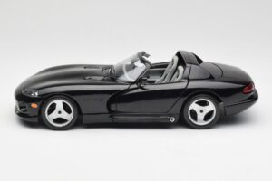 Dodge Viper RT/10 Juodas Bburago 1:18 3065 Metalas - nuotrauka 4 iš 8