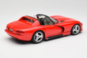 Dodge Viper RT/10 Raudonas Bburago 1:18 3025-M1 Metalas - nuotrauka 3 iš 8
