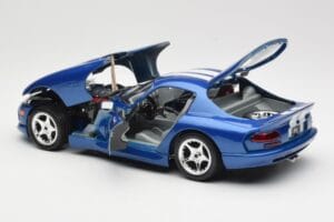 Dodge Viper GTS SR II Mėlynas su Baltais Dryžiais Bburago 1:18 3330 Metalas - nuotrauka 5 iš 8