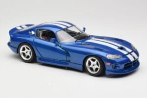 Dodge Viper GTS SR II Mėlynas su Baltais Dryžiais Bburago 1:18 3330 Metalas - nuotrauka 6 iš 8