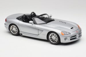 Dodge Viper SRT-10 Bright Sidabrinis Bburago 1:18 34908 Metalas - nuotrauka 6 iš 8