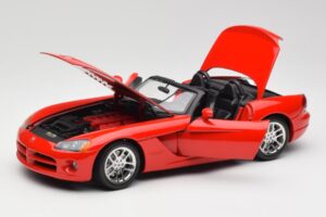 Dodge Viper SRT-10 Raudonas Bburago 1:18 3325 Metalas - nuotrauka 2 iš 8