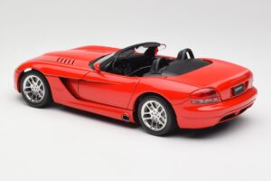 Dodge Viper SRT-10 Raudonas Bburago 1:18 3325 Metalas - nuotrauka 7 iš 8