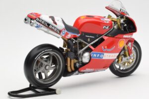 Ducati 998R WSB #1 T. Bayliss Ducati Infostrada 2002 Minichamps 1:12 122021201 Metalas - nuotrauka 3 iš 6