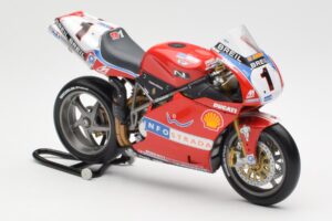 Ducati 998R WSB #1 T. Bayliss Ducati Infostrada 2002 Minichamps 1:12 122021201 Metalas - nuotrauka 4 iš 6