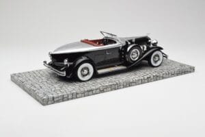 Duesenberg Model J Torpedo Disappearing Top Convertible Coupe Sidabrinis Juodas Minichamps 1:18 107150431 Derva - nuotrauka 2 iš 6