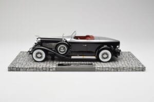 Duesenberg Model J Torpedo Disappearing Top Convertible Coupe Sidabrinis Juodas Minichamps 1:18 107150431 Derva - nuotrauka 3 iš 6