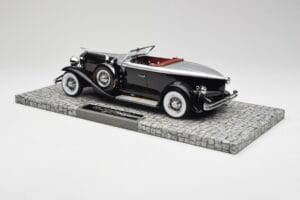 Duesenberg Model J Torpedo Disappearing Top Convertible Coupe Sidabrinis Juodas Minichamps 1:18 107150431 Derva - nuotrauka 5 iš 6