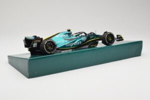 Aston Martin AMR22 #5 S. Vettel Last Race Abu Dhabi GP 2022 Minichamps 1:18 147222205 Derva - nuotrauka 3 iš 7