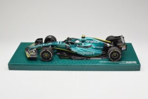 Aston Martin AMR22 #5 S. Vettel Last Race Abu Dhabi GP 2022 Minichamps 1:18 147222205 Derva