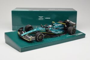 Aston Martin AMR22 #5 S. Vettel Last Race Abu Dhabi GP 2022 Minichamps 1:18 147222205 Derva - nuotrauka 7 iš 7