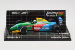 Benetton Ford B188 #19 A. Nannini Race Car 1988 Minichamps 1:43 400890119 Metalas