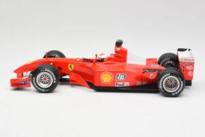 Ferrari F2001 #1 M. Schumacher F1 World Champion 2001 Raudonas Hot Wheels 1:18 50202 Metalas - nuotrauka 3 iš 6